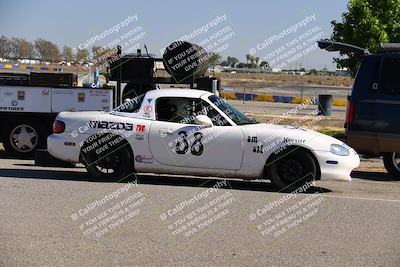 media/Jun-01-2024-CalClub SCCA (Sat) [[0aa0dc4a91]]/Around the Pits/